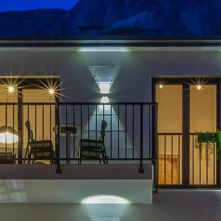 Apartment Lux Marko Baska Voda