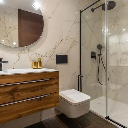 Apartment Lux Marko Baska Voda